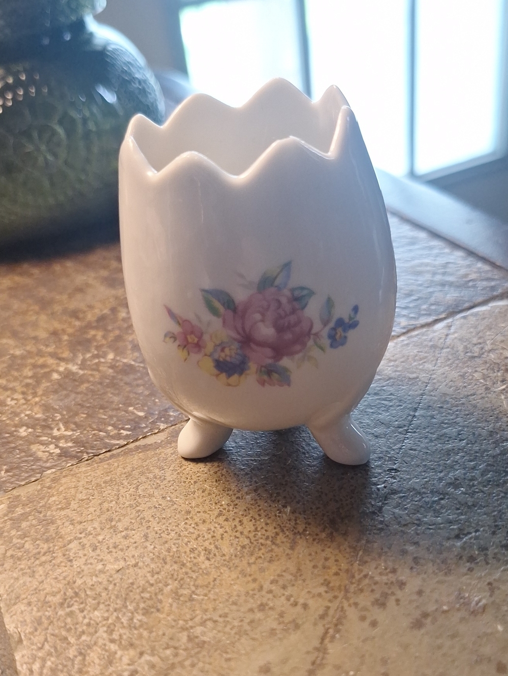 60s,70s Vintage Bone China Foot Cracked Egg Vase Legged Floral Toothpick Holder
